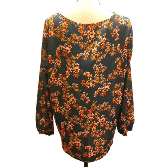 West Kei Floral Woven 3/4 Sleeve Keyhole Top, Tie-Front, Size Medium - Picture 2 of 8